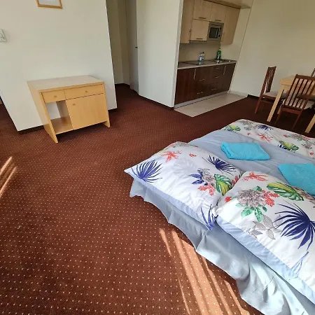 10q - Z6 701 * Varşova